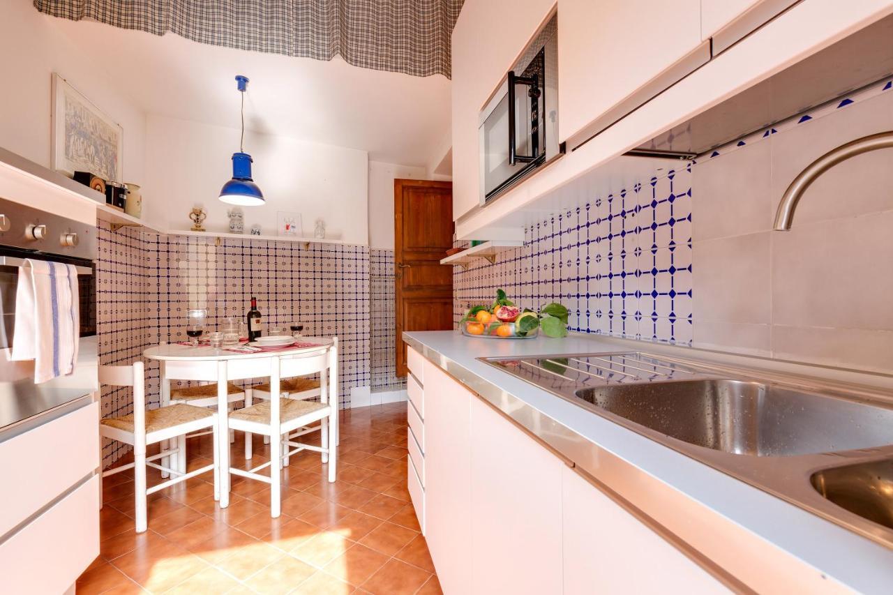 Rome As You Feel - Luxury Cappellari Apartment Buitenkant foto